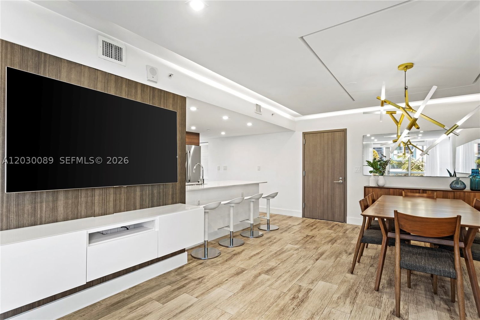 Real estate property located at 9261 Bay Harbor Dr #407, Miami-dade, The Ivory Residence Condo, Bay Harbor Islands, FL