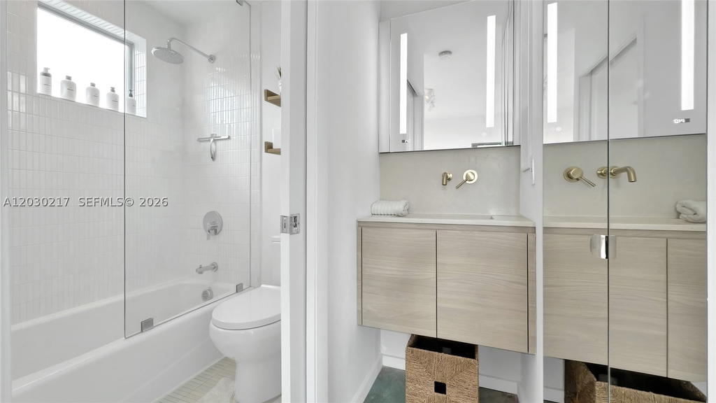 Real estate property located at 734 Michigan Ave, Miami-dade, Ocean Beach Add No 3, Miami Beach, FL