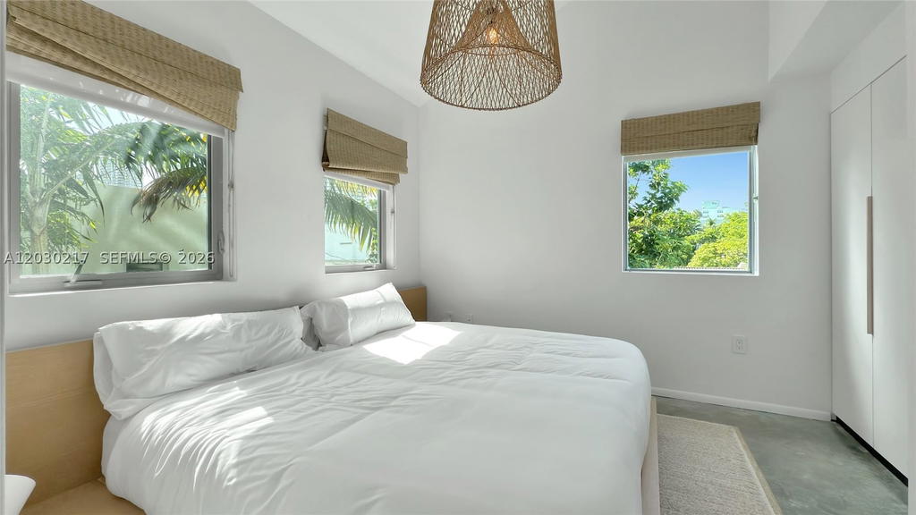 Real estate property located at 734 Michigan Ave, Miami-dade, Ocean Beach Add No 3, Miami Beach, FL