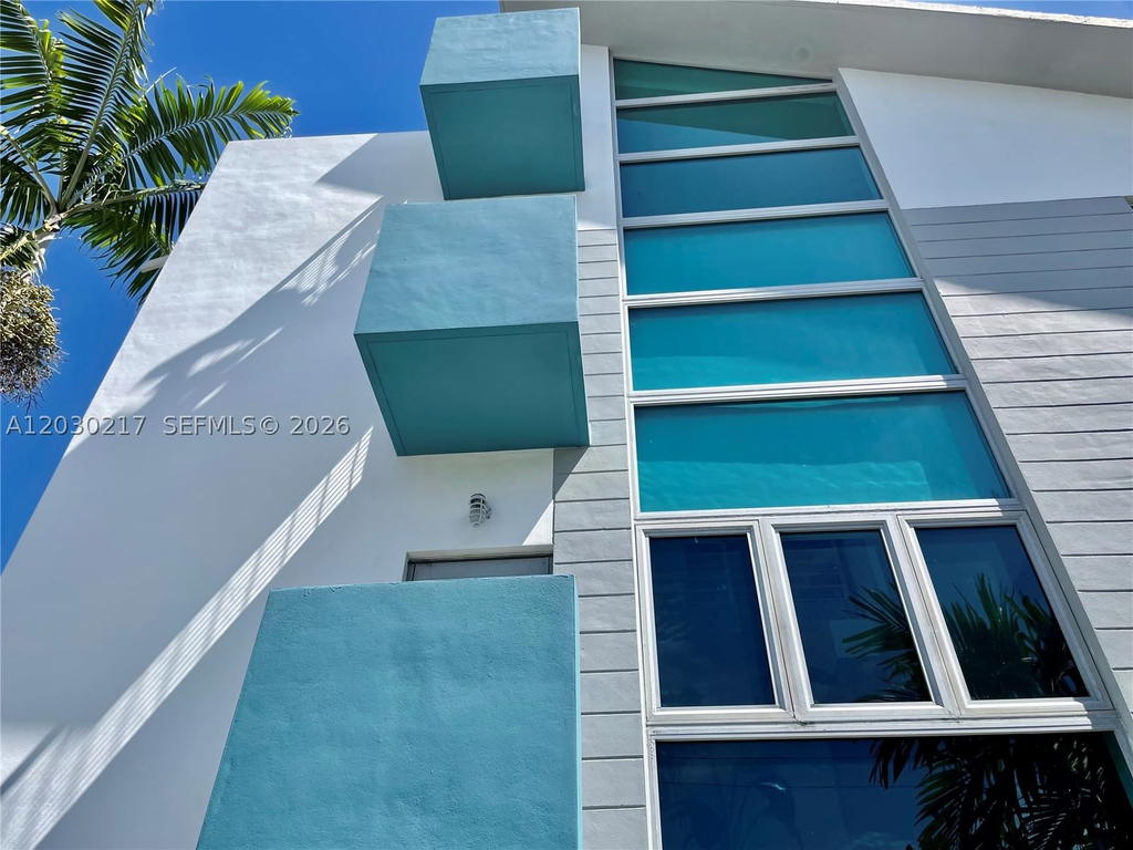 Real estate property located at 734 Michigan Ave, Miami-dade, Ocean Beach Add No 3, Miami Beach, FL