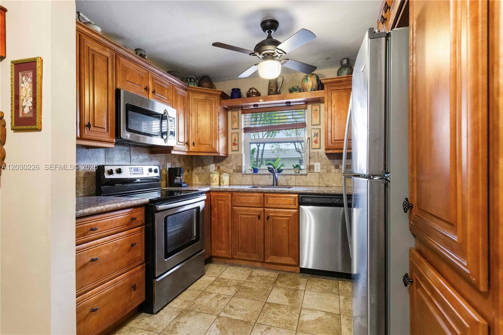 Real estate property located at 1425 Arthur St #205A, Broward, Santa Monica Condominium, Hollywood, FL
