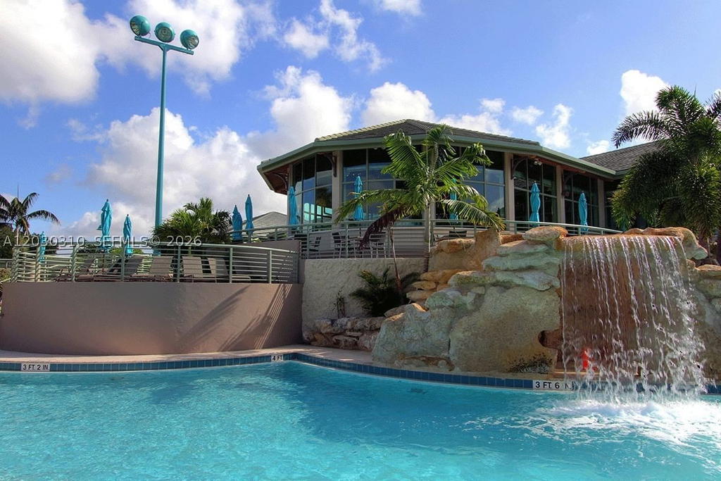 Real estate property located at 1309 Bridgewood Dr, Palm Beach, Bridgewood Townhouse Cond, Boca Raton, FL