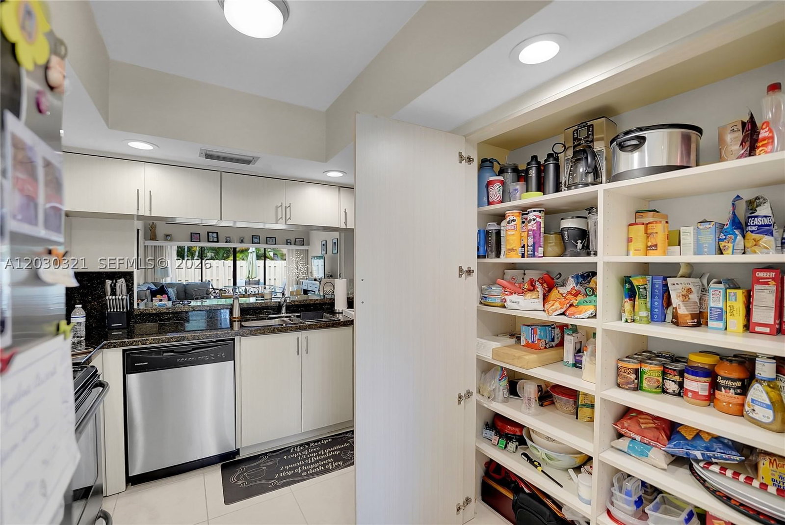 Real estate property located at 1400 9th Ave C-18, Palm Beach, Woodlet Condo, Boca Raton, FL