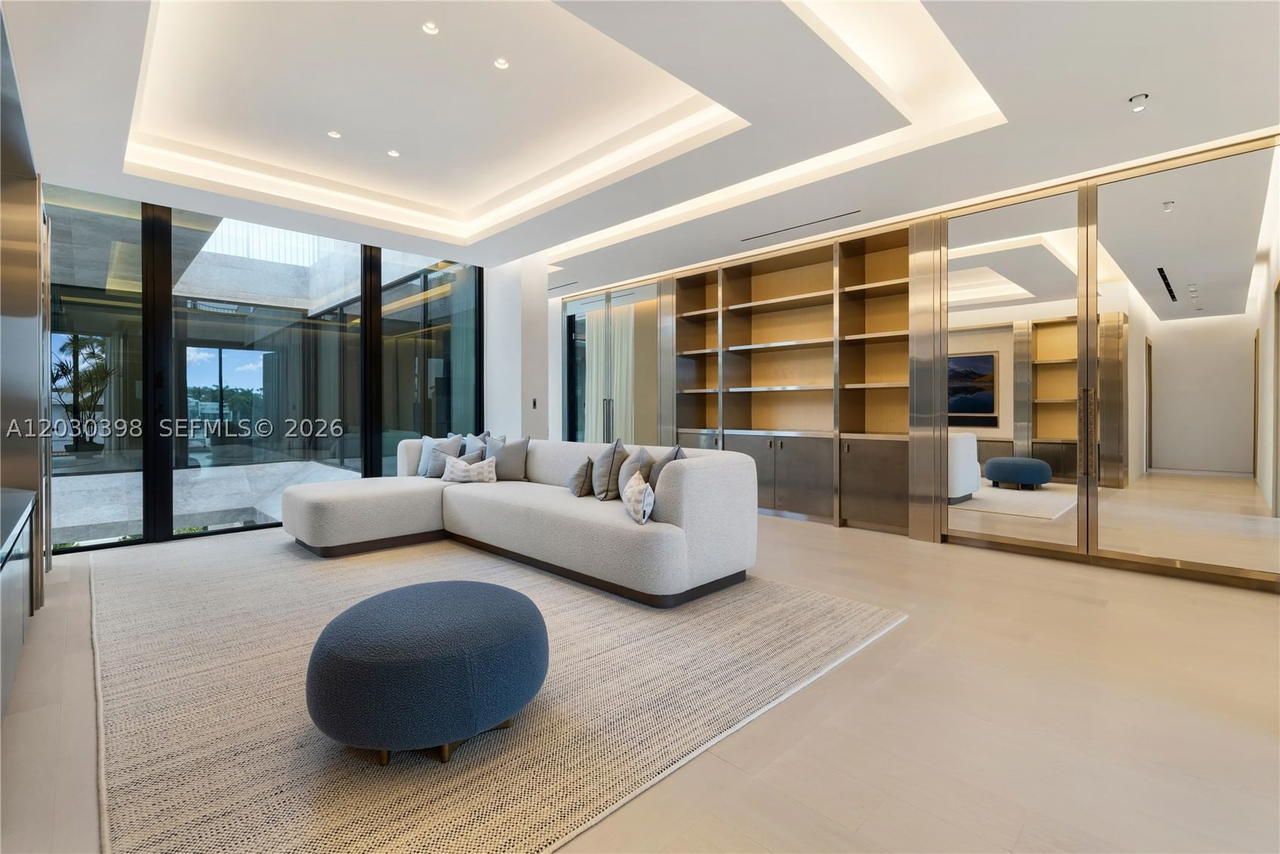 Real estate property located at 360 Hibiscus Drive, Miami-dade, Hibiscus Island, Miami Beach, FL