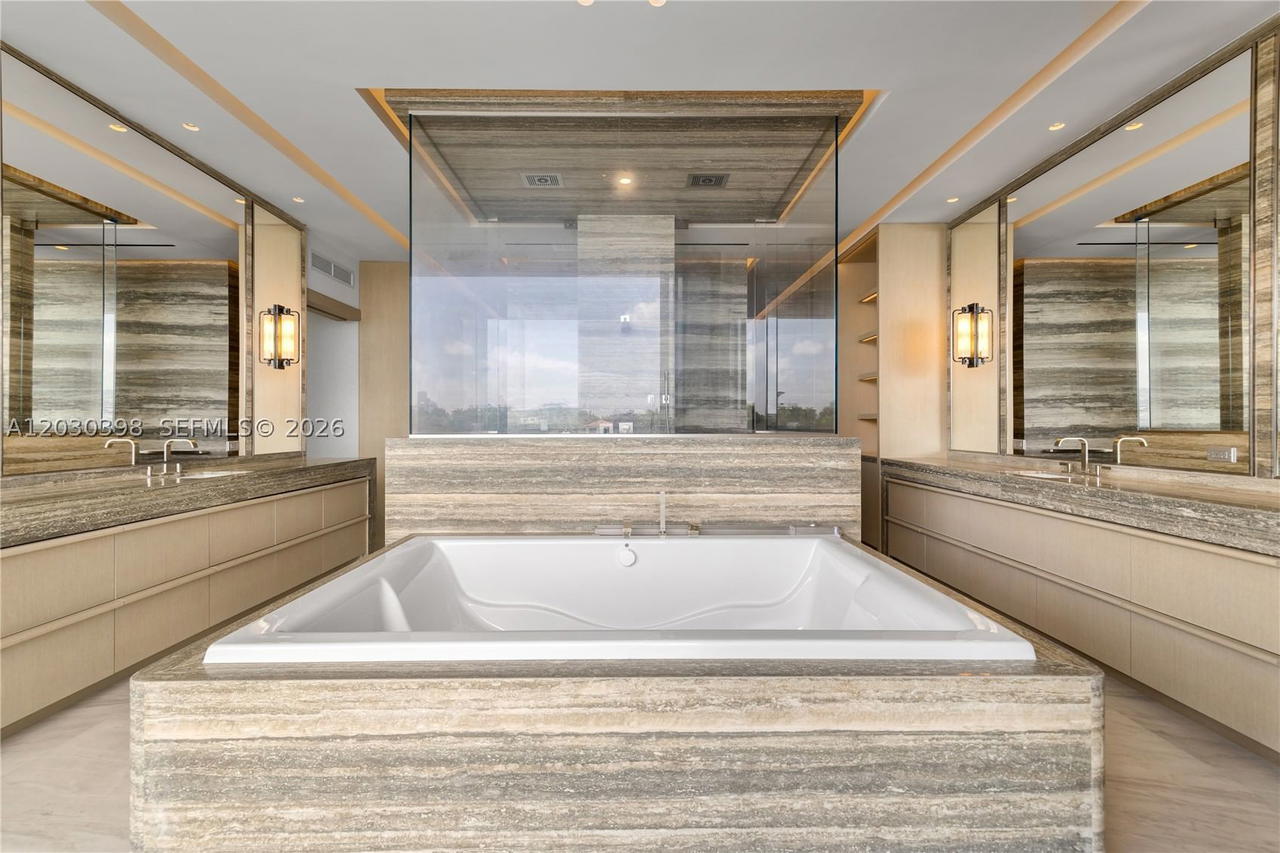 Real estate property located at 360 Hibiscus Drive, Miami-dade, Hibiscus Island, Miami Beach, FL
