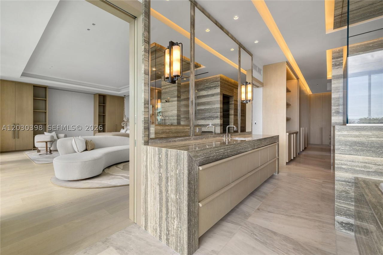 Real estate property located at 360 Hibiscus Drive, Miami-dade, Hibiscus Island, Miami Beach, FL
