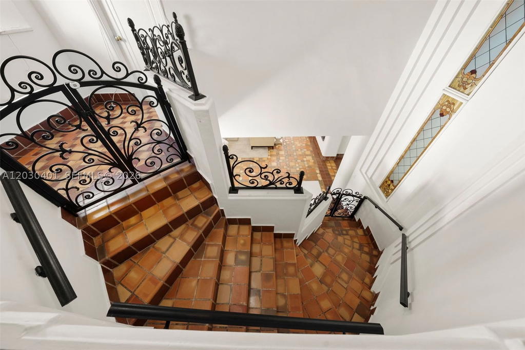 Real estate property located at 5860 Pine Tree Dr, Miami-dade, Beach View Addn, Miami Beach, FL