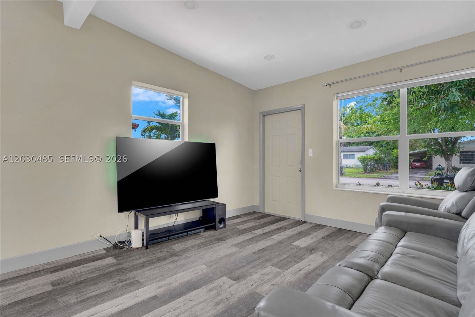 Real estate property located at 7220 Arthur St, Broward, Boulevard Estates, Hollywood, FL