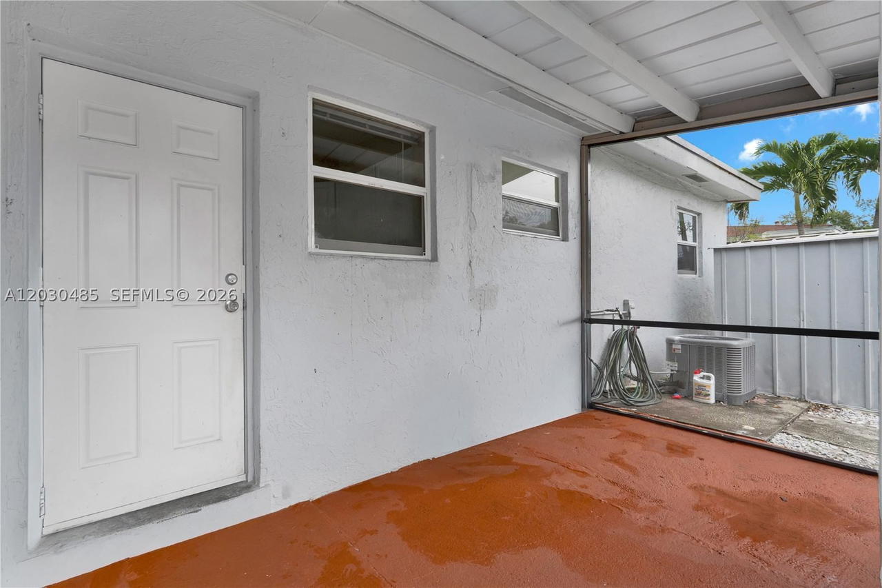 Real estate property located at 7220 Arthur St, Broward, Boulevard Estates, Hollywood, FL