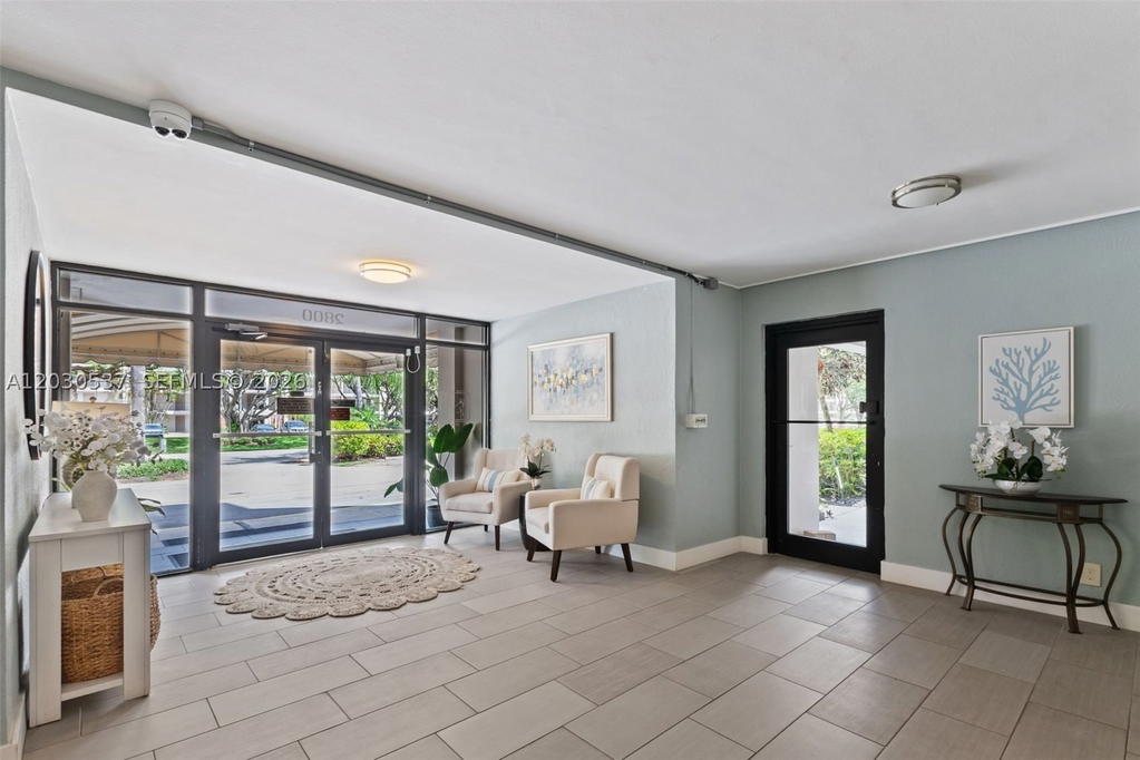 Real estate property located at 2800 Palm Aire Dr #405, Broward, No 1 Palm-aire Country Cl, Pompano Beach, FL
