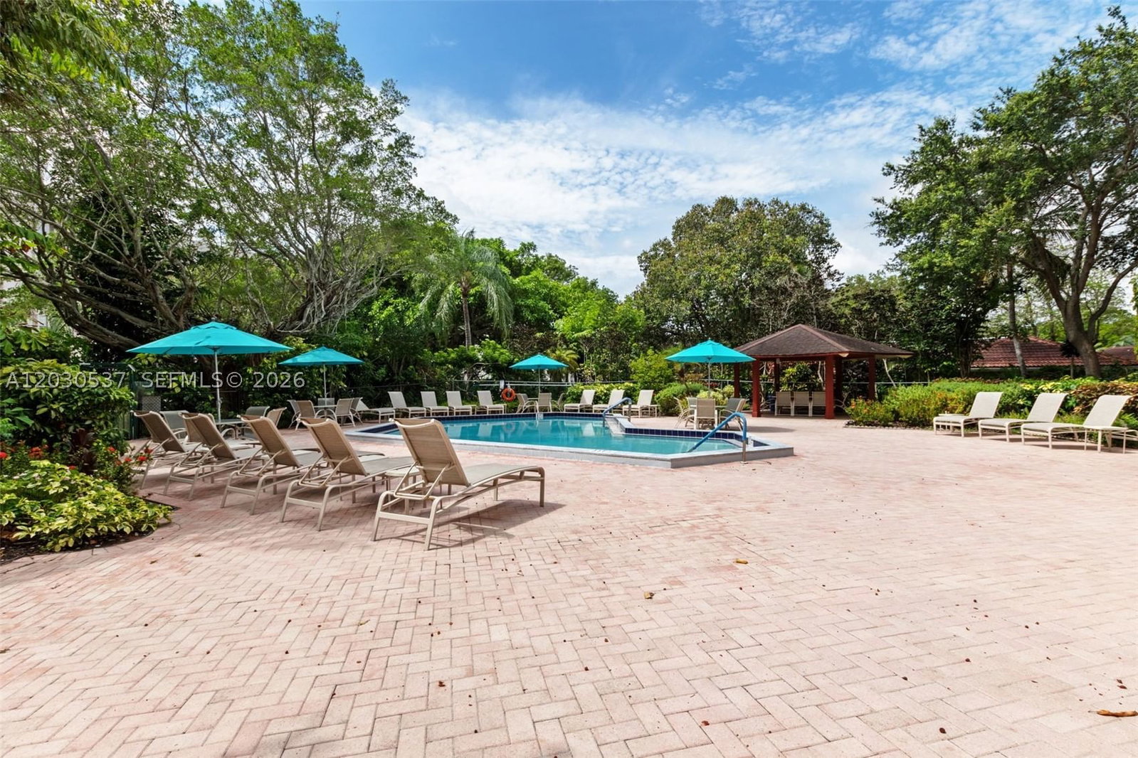 Real estate property located at 2800 Palm Aire Dr #405, Broward, No 1 Palm-aire Country Cl, Pompano Beach, FL