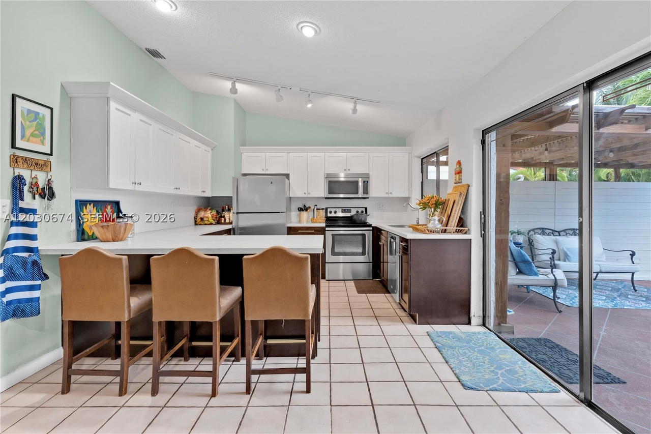 Real estate property located at 15139 92nd Ter, Miami-dade, Hammocks Sec 3, Miami, FL