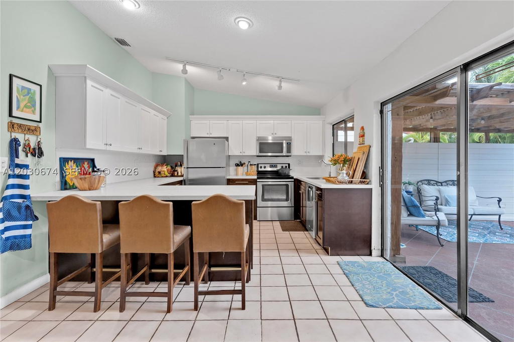 Real estate property located at 15139 92nd Ter, Miami-dade, Hammocks Sec 3, Miami, FL