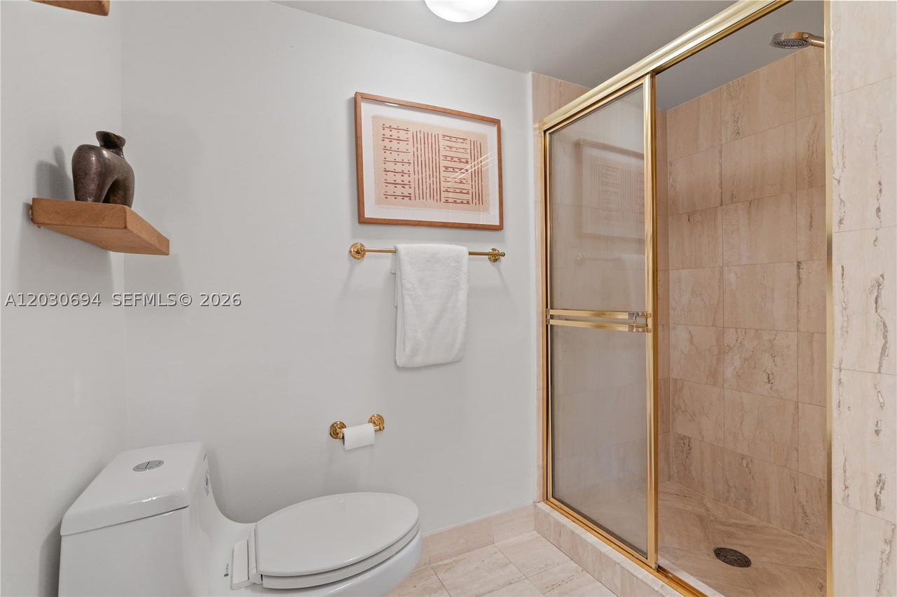 Real estate property located at 1800 Sunset Harbour Dr #1003, Miami-dade, Sunset Harbour South Condo, Miami Beach, FL
