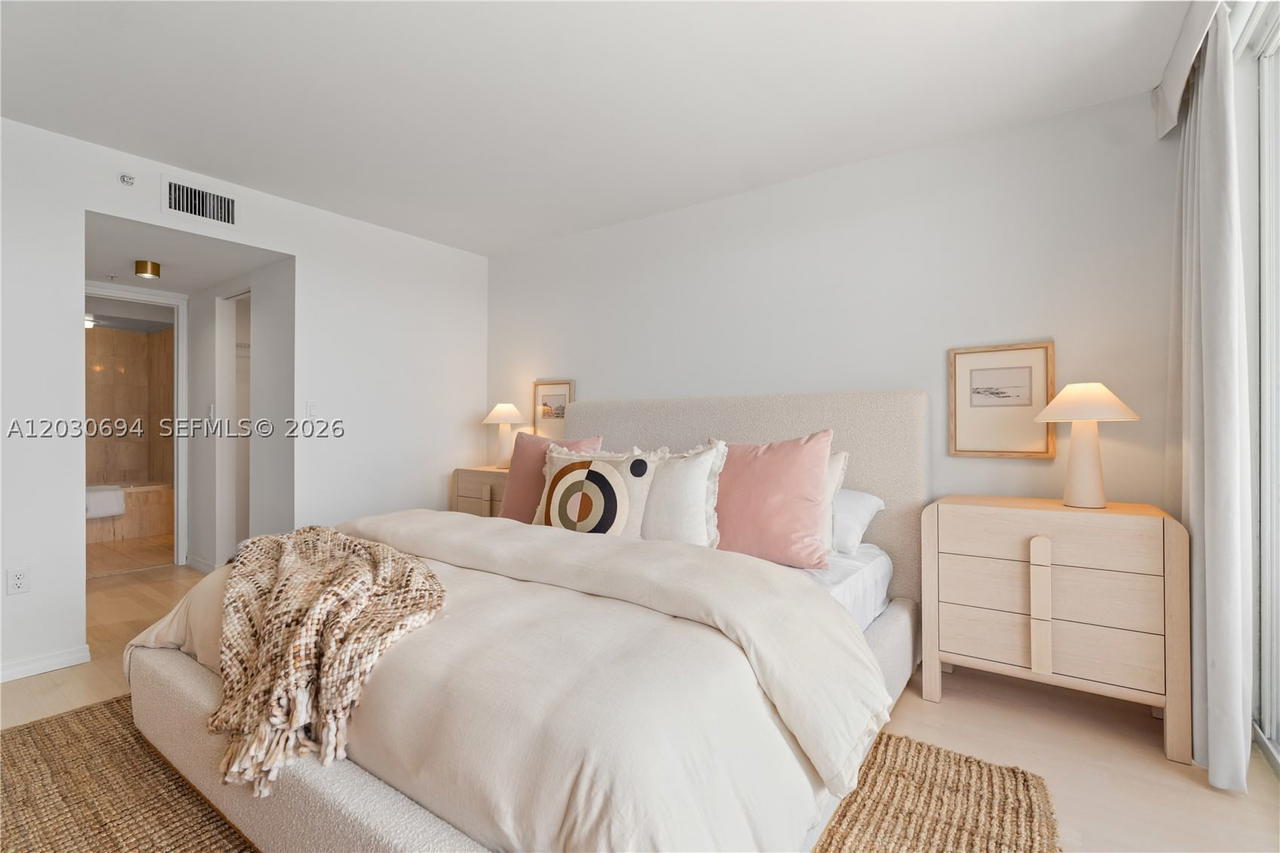Real estate property located at 1800 Sunset Harbour Dr #1003, Miami-dade, Sunset Harbour South Condo, Miami Beach, FL