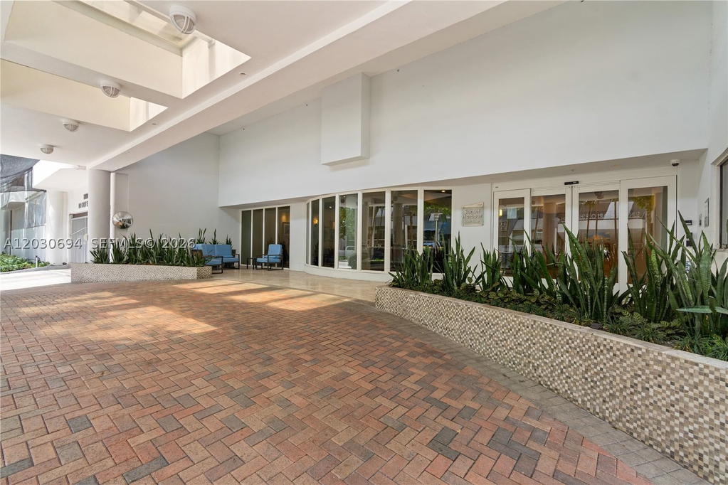 Real estate property located at 1800 Sunset Harbour Dr #1003, Miami-dade, Sunset Harbour South Condo, Miami Beach, FL