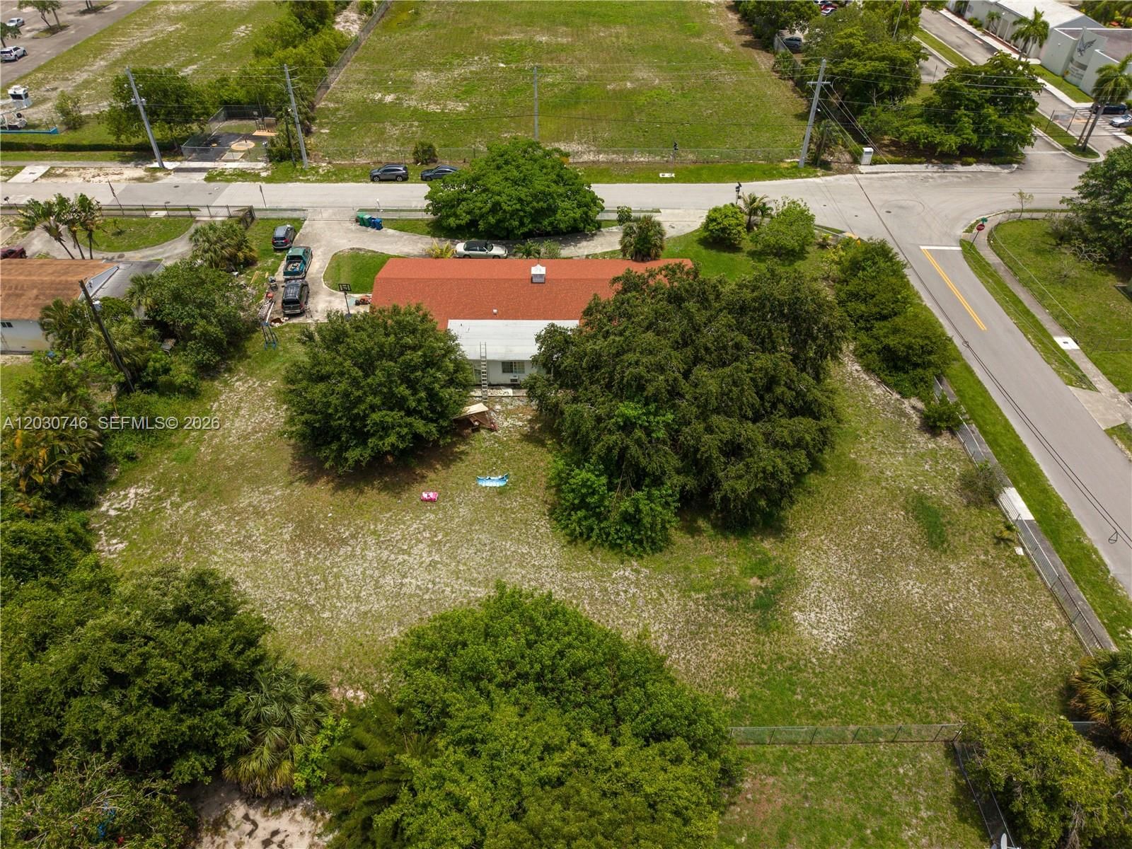 Real estate property located at 16300 44th Ct, Miami-dade, Venetian Acres, Miami Gardens, FL