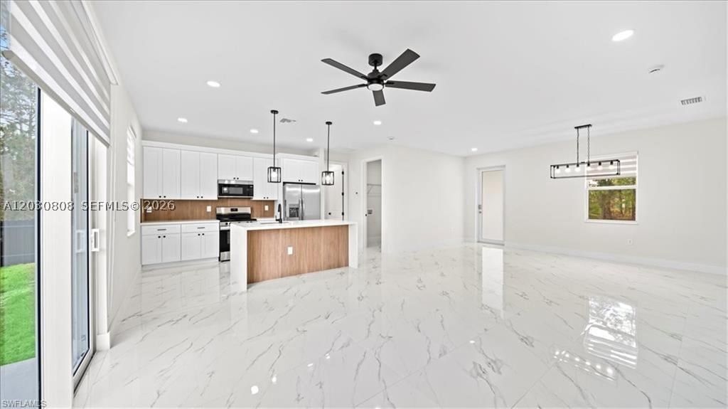 Real estate property located at 759 SILVERSTAR AVE S, Lee, Lehigh Acres, Lehigh Acres, FL
