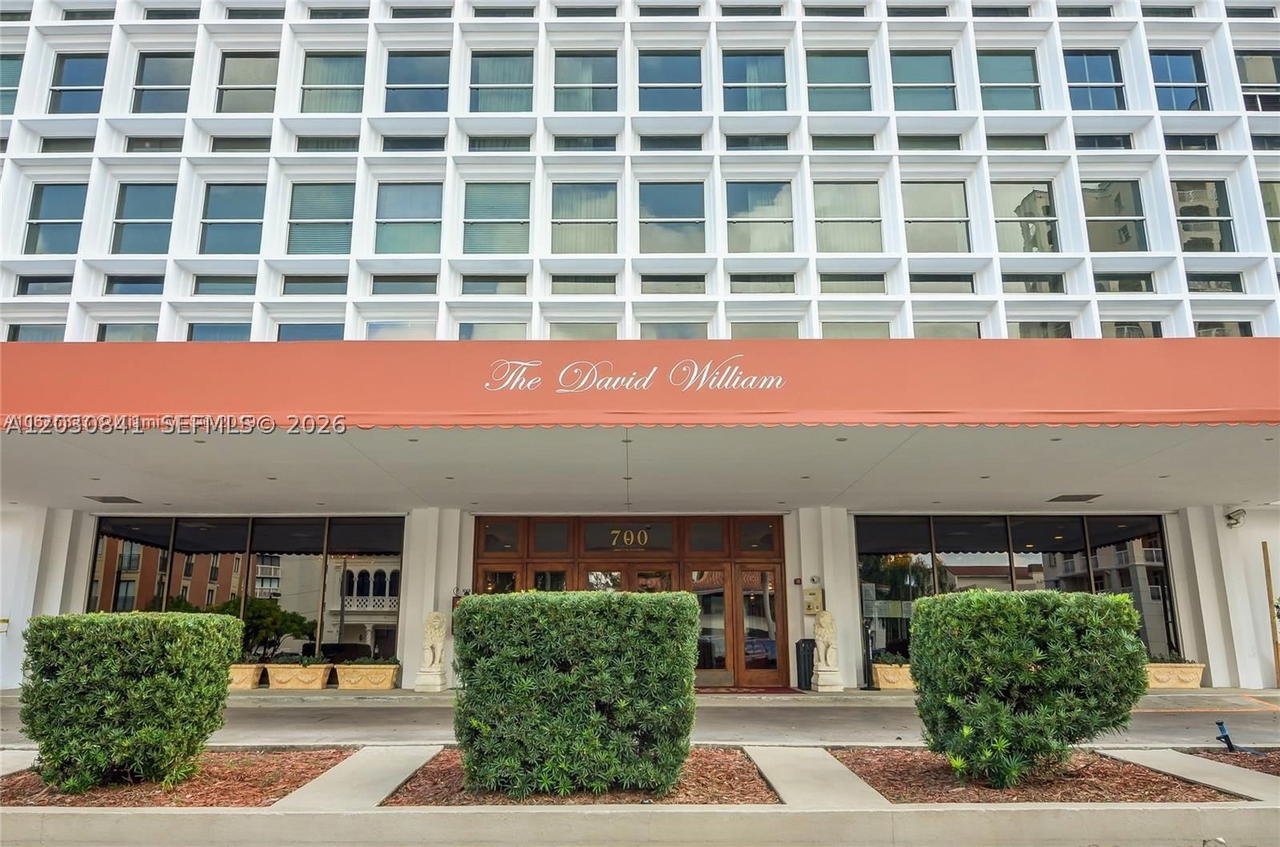 Real estate property located at 700 Biltmore Way #408, Miami-dade, David William Hotel Condo, Coral Gables, FL