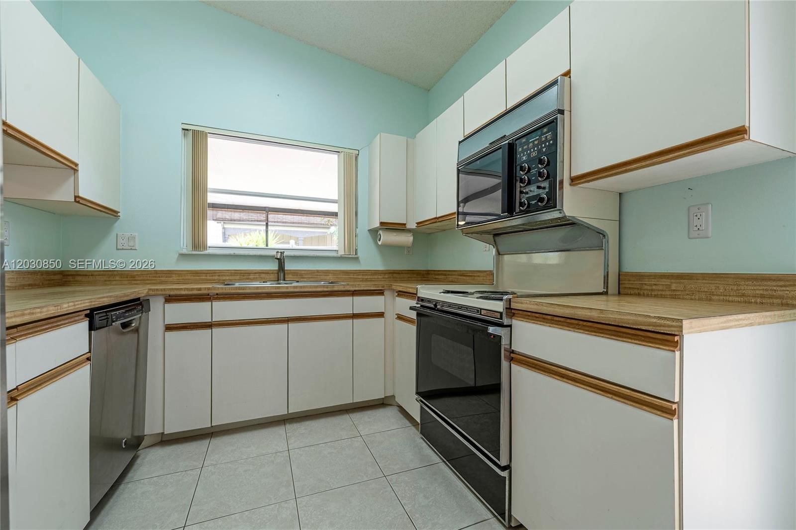 Real estate property located at 6561 Sutton Ct, Broward, Parkland Lakes, Parkland, FL