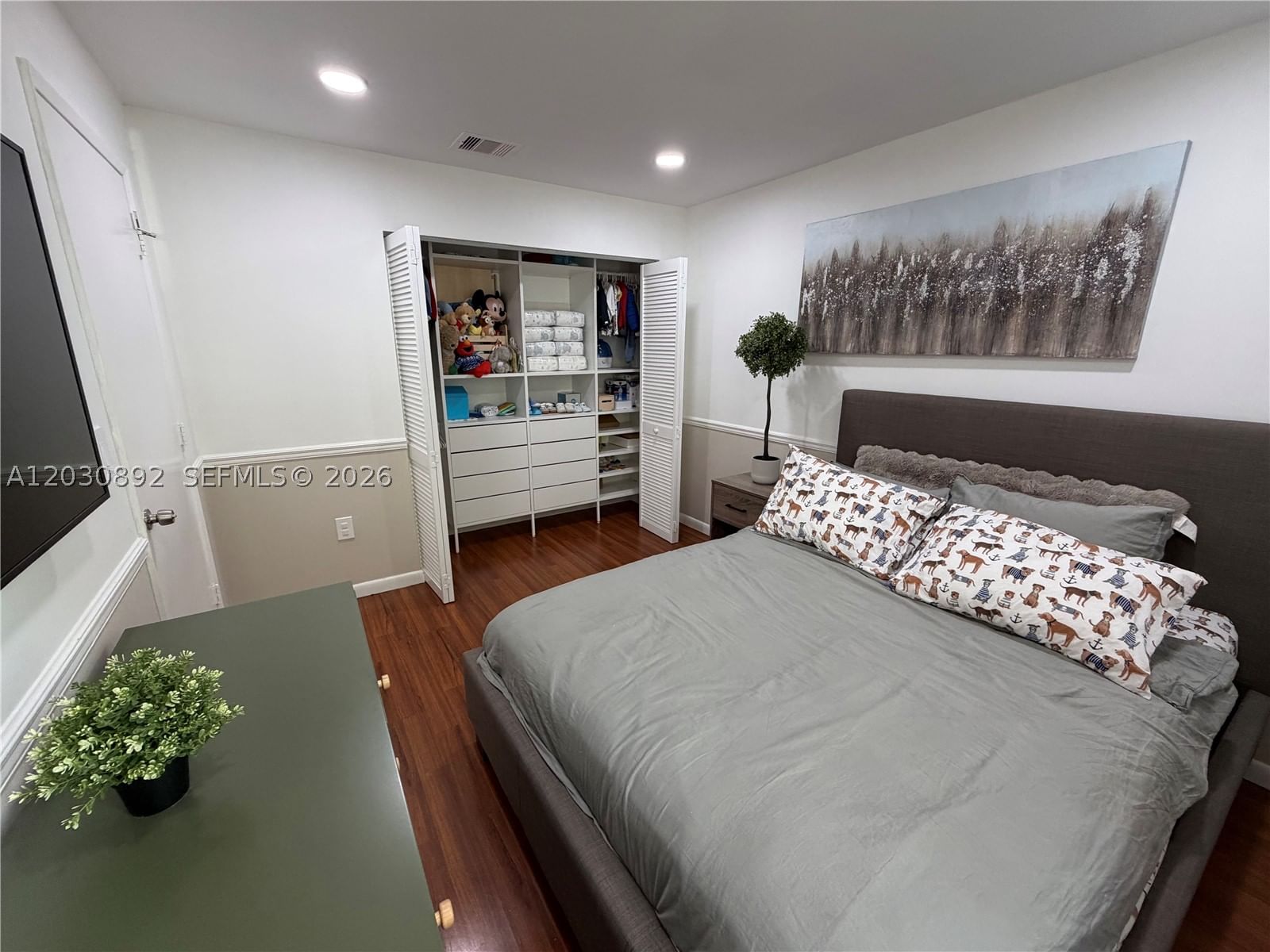 Real estate property located at 4712 114th Ave #202, Miami-dade, Villa Doral Condo No 4, Doral, FL