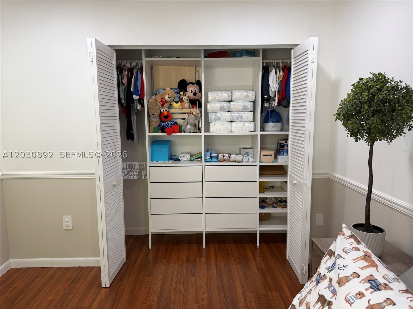 Real estate property located at 4712 114th Ave #202, Miami-dade, Villa Doral Condo No 4, Doral, FL