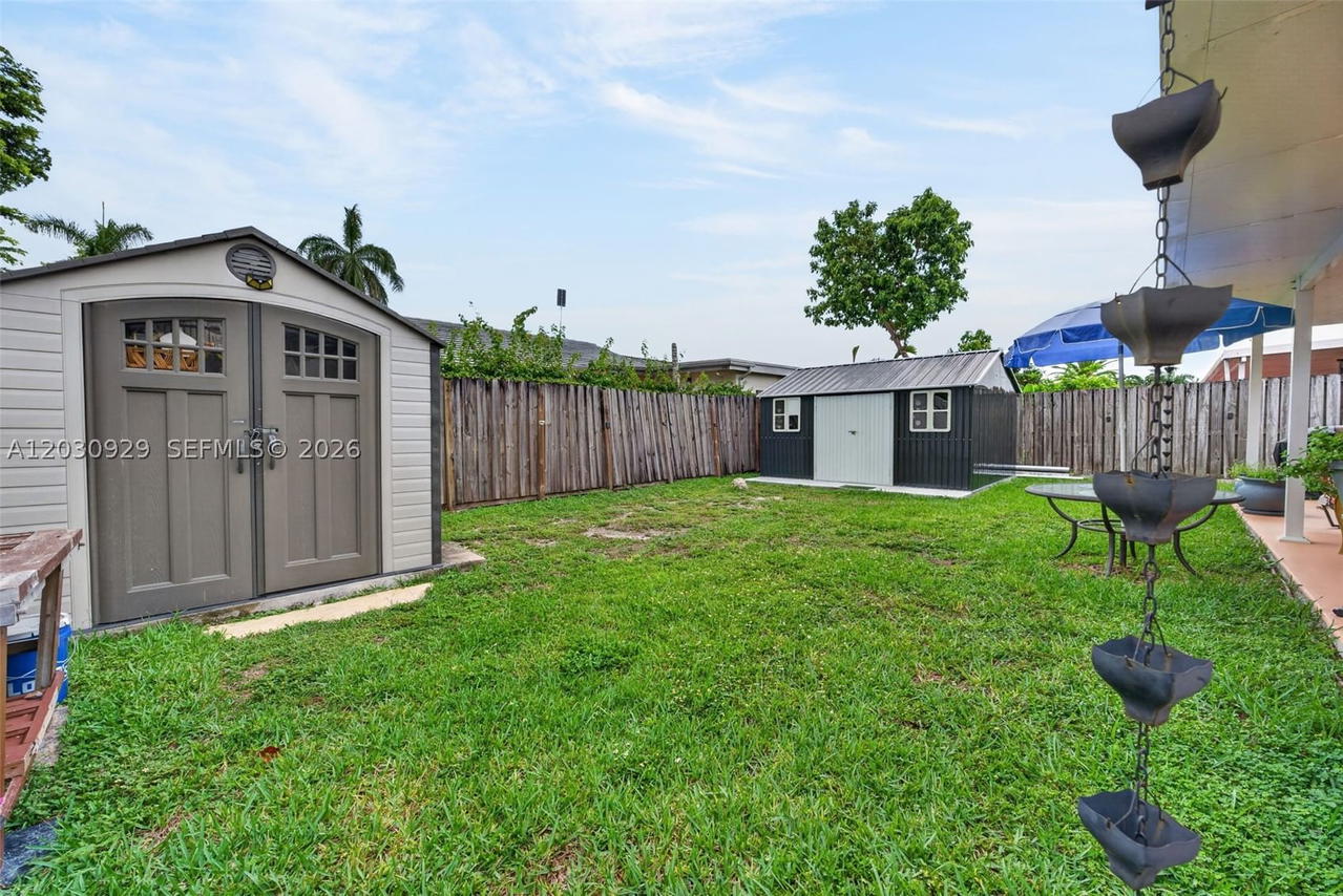 Real estate property located at 14315 101st St, Miami-dade, Munne Sub 1st Addn, Miami, FL