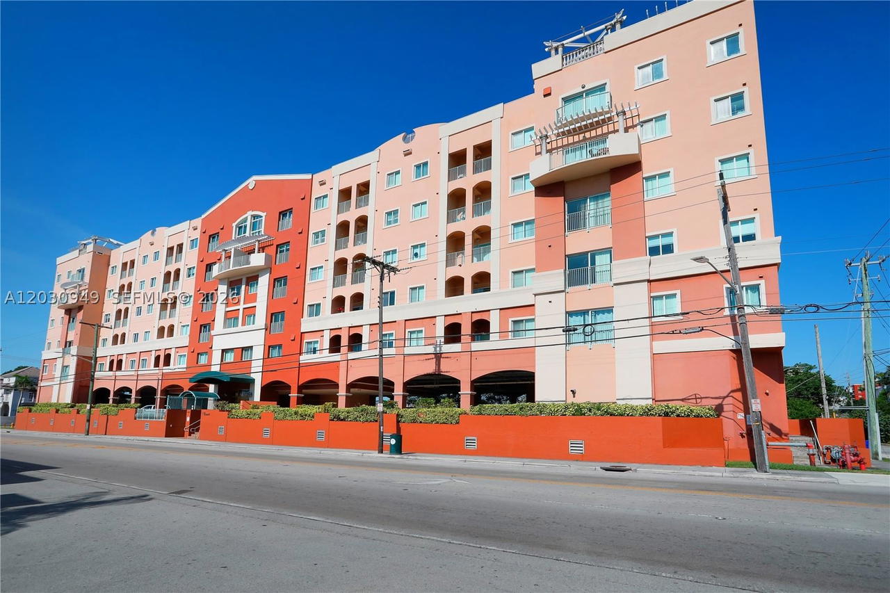 Real estate property located at 2280 32nd Ave #605, Miami-dade, Shamrock By The Gables Co, Miami, FL