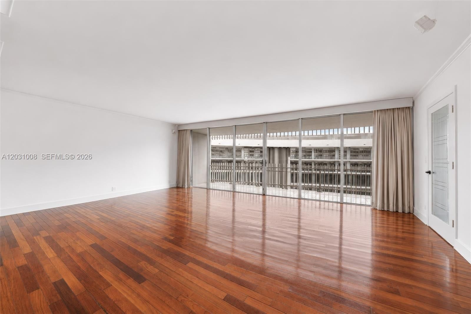 Real estate property located at 3 Grove Isle Dr C605, Miami-dade, Grove Isle Condo, Miami, FL