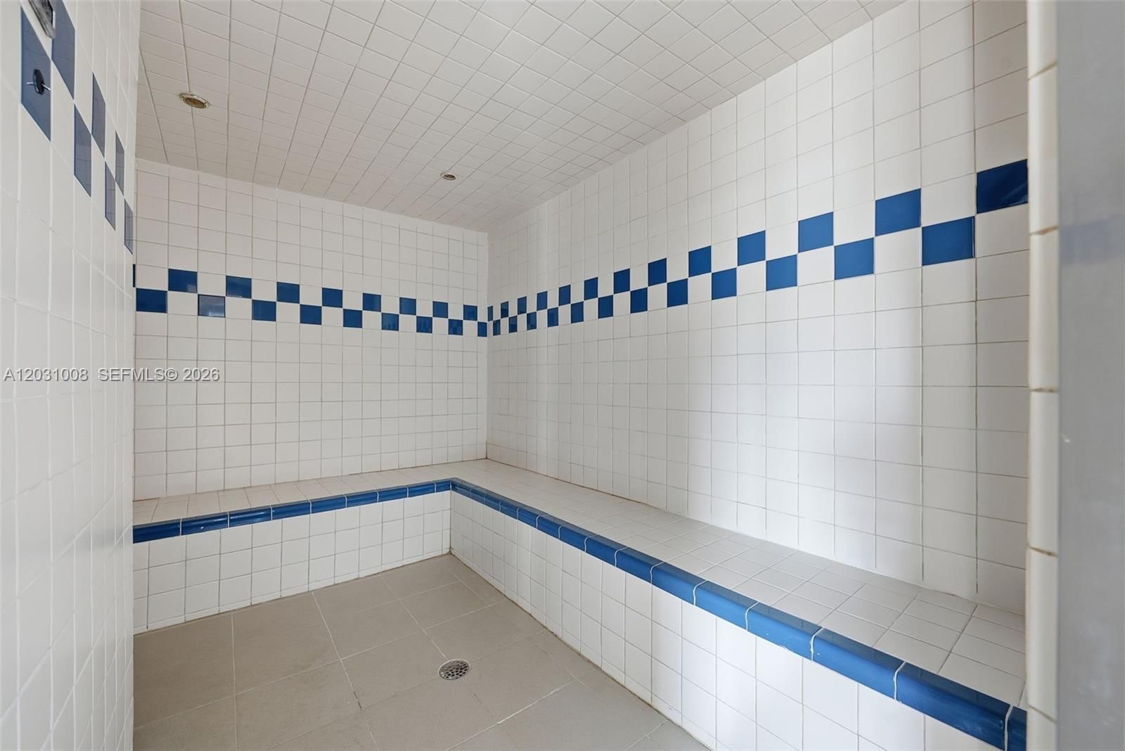 Real estate property located at 3 Grove Isle Dr C605, Miami-dade, Grove Isle Condo, Miami, FL