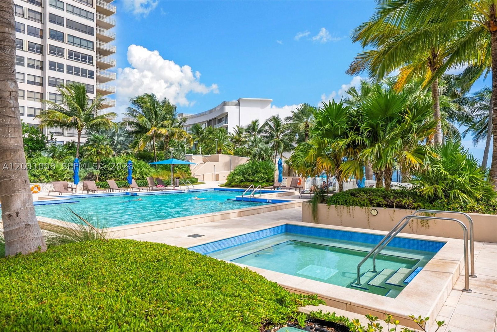 Real estate property located at 3 Grove Isle Dr C605, Miami-dade, Grove Isle Condo, Miami, FL