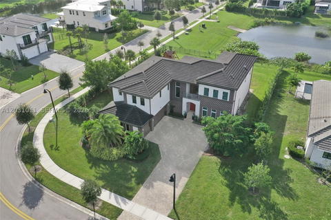 Real estate property located at 6804 Stillwater Shores Dr, Broward, Stillwater Shores, Davie, FL