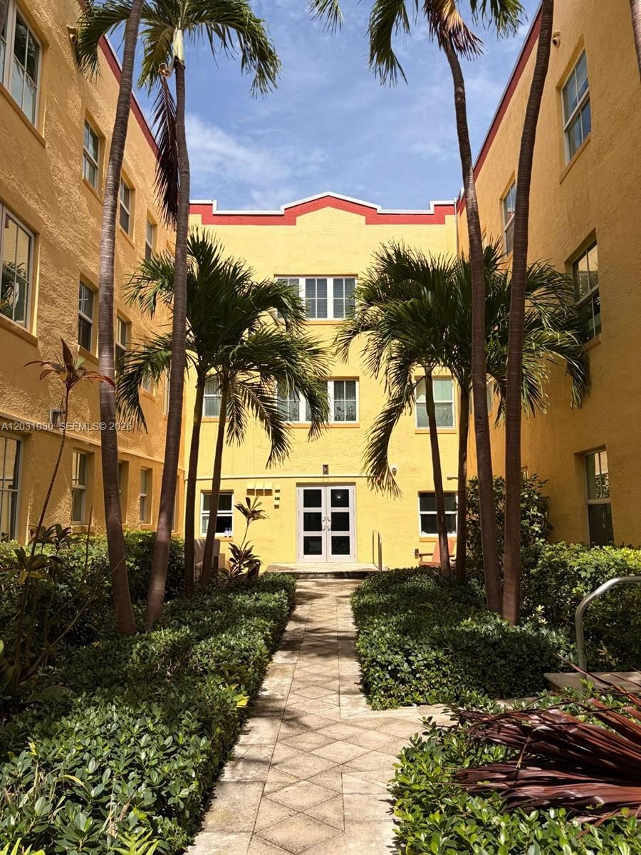 Real estate property located at 1308 Drexel Ave #311, Miami-dade, The Habana Condo, Miami Beach, FL