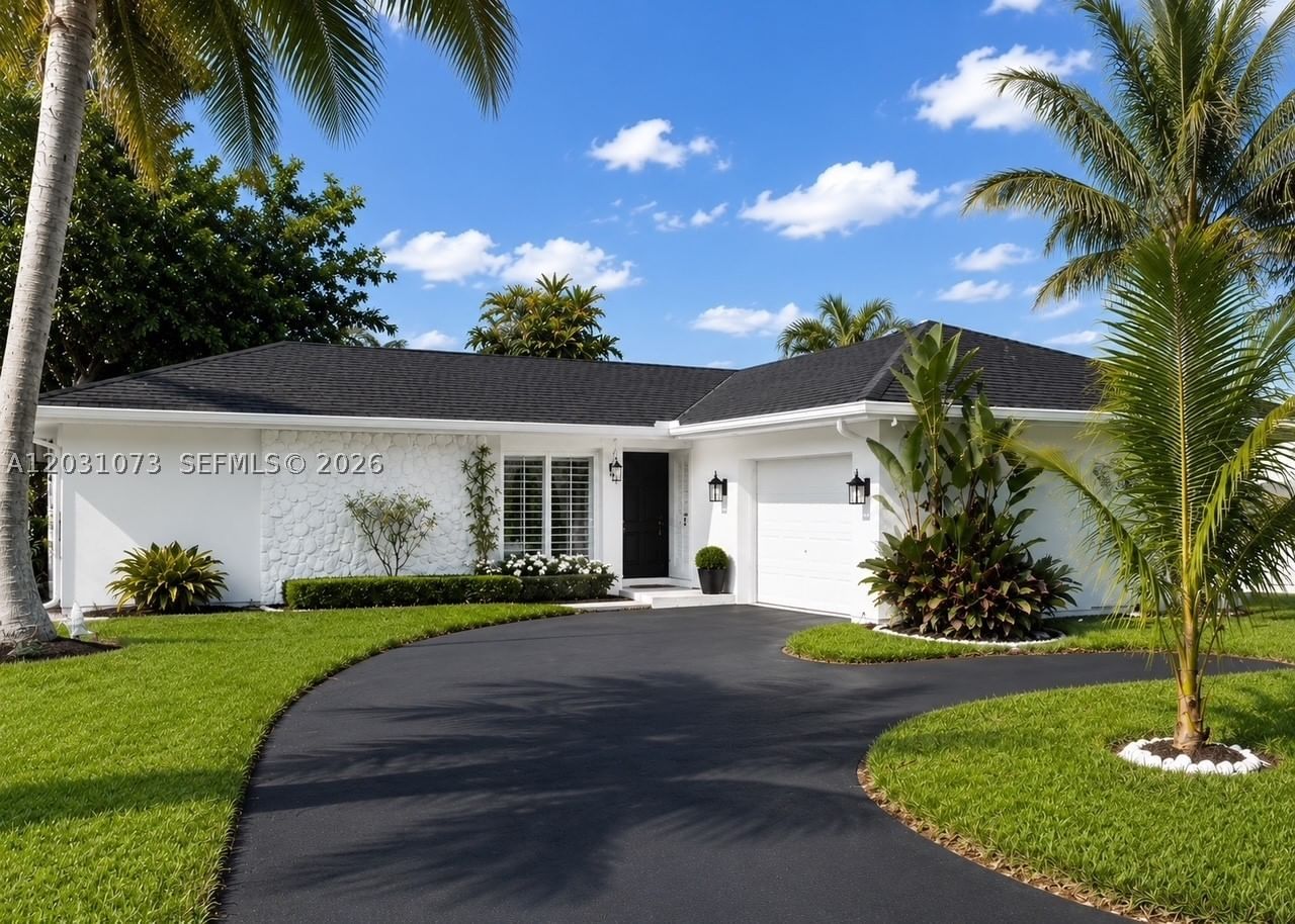 Real estate property located at 7551 42nd Pl, Broward, Everglade Land Sales Co, Davie, FL