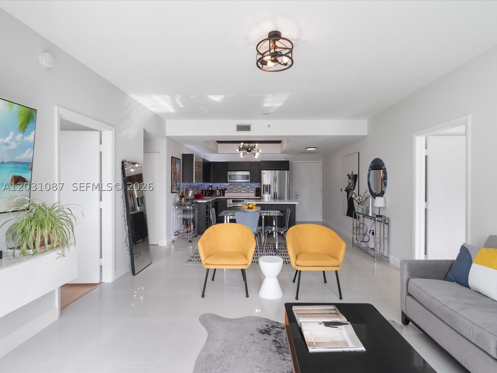 Real estate property located at 90 3rd St #2015, Miami-dade, Ivy Condo, Miami, FL