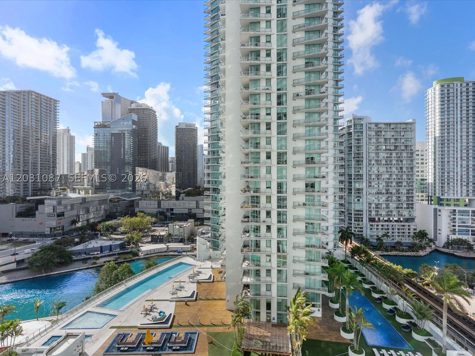 Real estate property located at 90 3rd St #2015, Miami-dade, Ivy Condo, Miami, FL