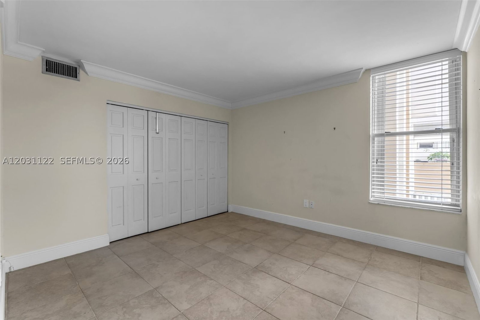 Real estate property located at 6911 147th Ave #2H, Miami-dade, Sovereigns Condo, Miami, FL