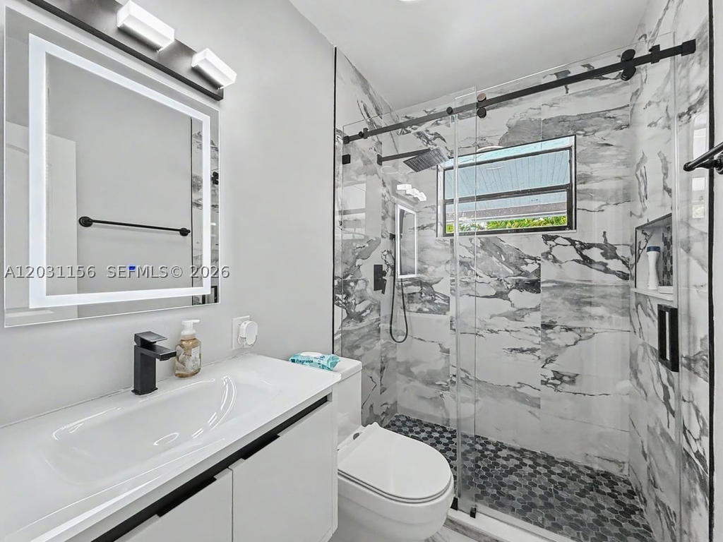 Real estate property located at 4265 8th Ave, Miami-dade, Hialeah Estates, Hialeah, FL