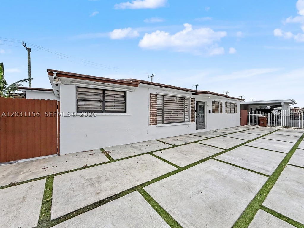 Real estate property located at 4265 8th Ave, Miami-dade, Hialeah Estates, Hialeah, FL