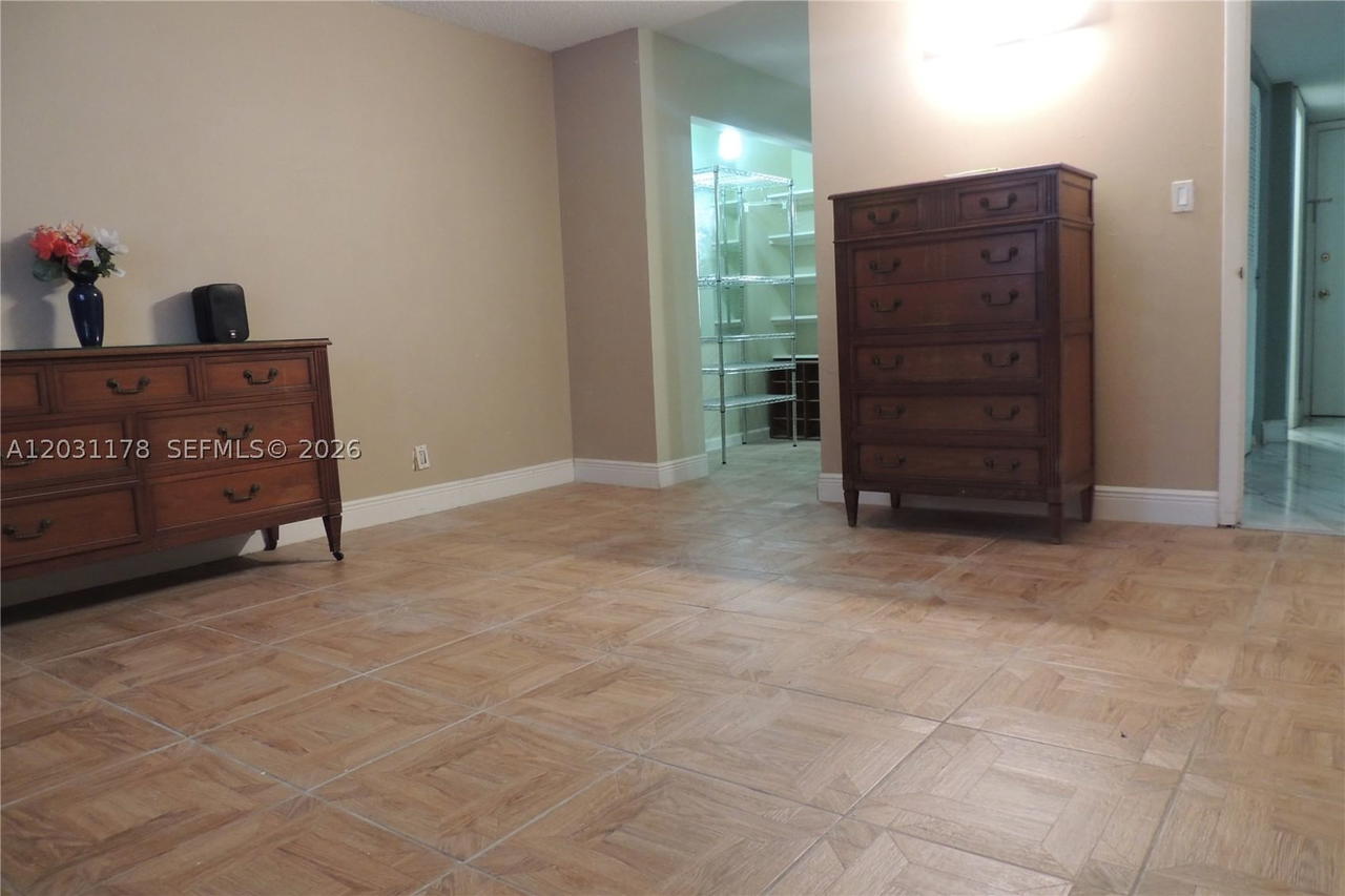 Real estate property located at 4880 22nd St #107, Broward, Castle Apartments 2 Condo, Lauderhill, FL