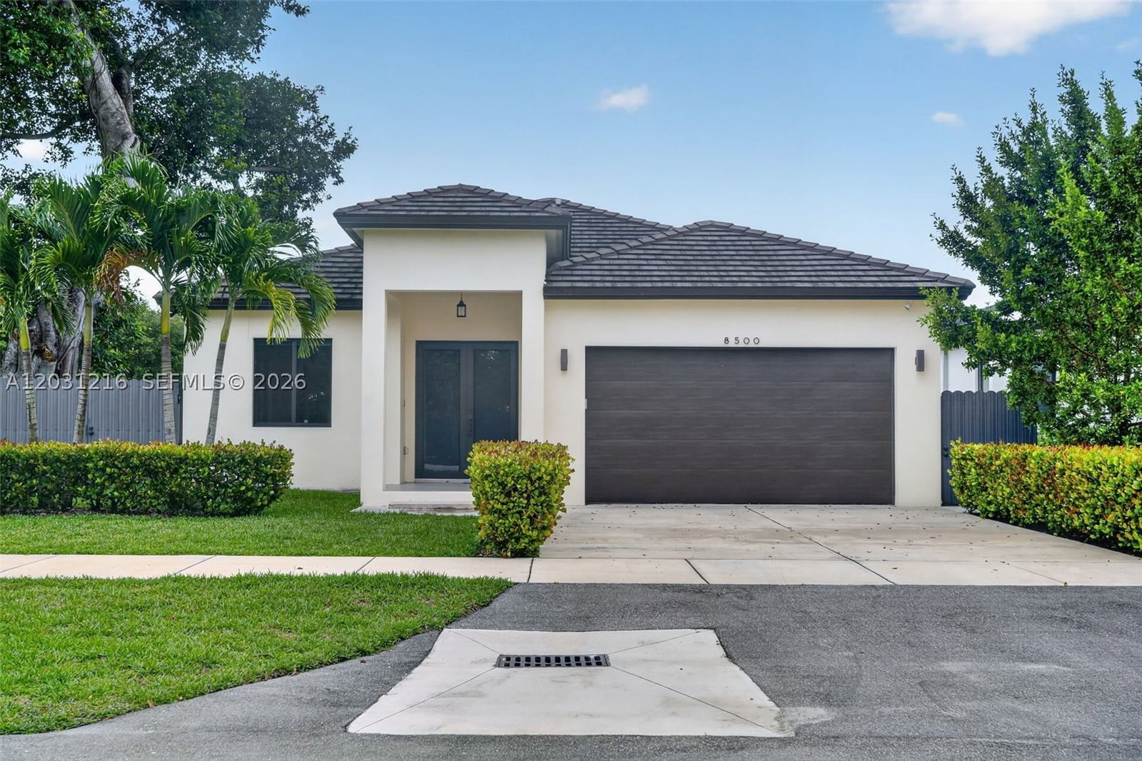 Real estate property located at 8500 198th St, Miami-dade, Silver Pines, Cutler Bay, FL