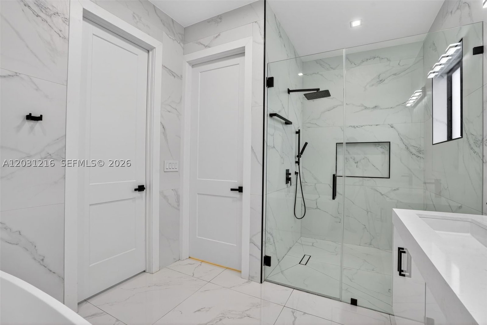 Real estate property located at 8500 198th St, Miami-dade, Silver Pines, Cutler Bay, FL
