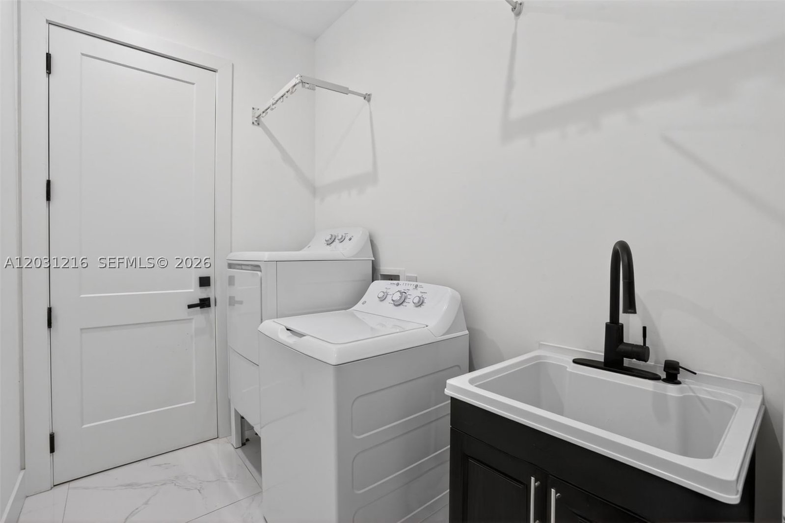 Real estate property located at 8500 198th St, Miami-dade, Silver Pines, Cutler Bay, FL