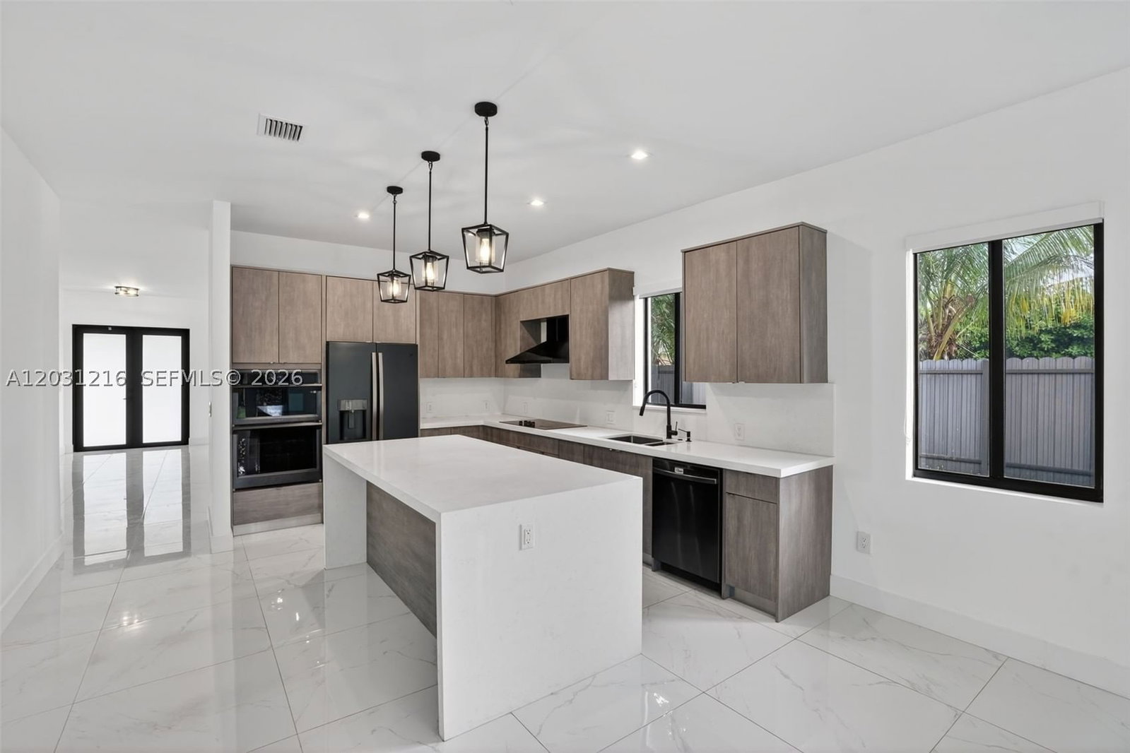 Real estate property located at 8500 198th St, Miami-dade, Silver Pines, Cutler Bay, FL