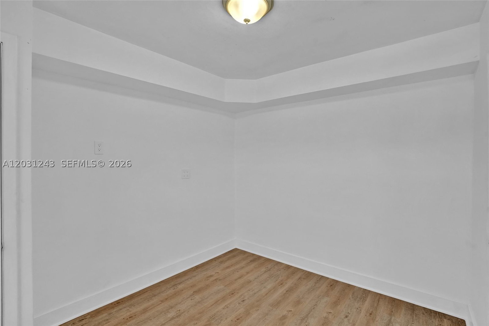 Real estate property located at 1400 191st St #343, Miami-dade, Fourth Horizons Condo, Miami, FL