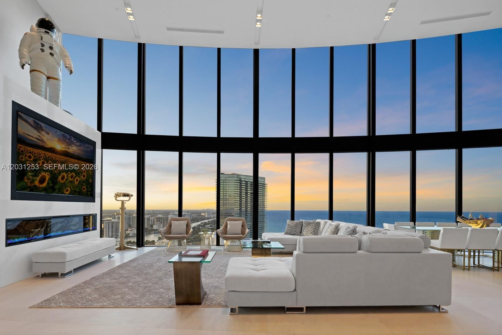 Real estate property located at 18555 Collins Ave #4405, Miami-dade, 18555 Collins Avenue Cond, Sunny Isles Beach, FL