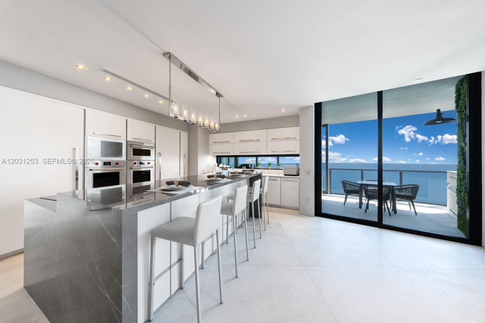Real estate property located at 18555 Collins Ave #4405, Miami-dade, 18555 Collins Avenue Cond, Sunny Isles Beach, FL