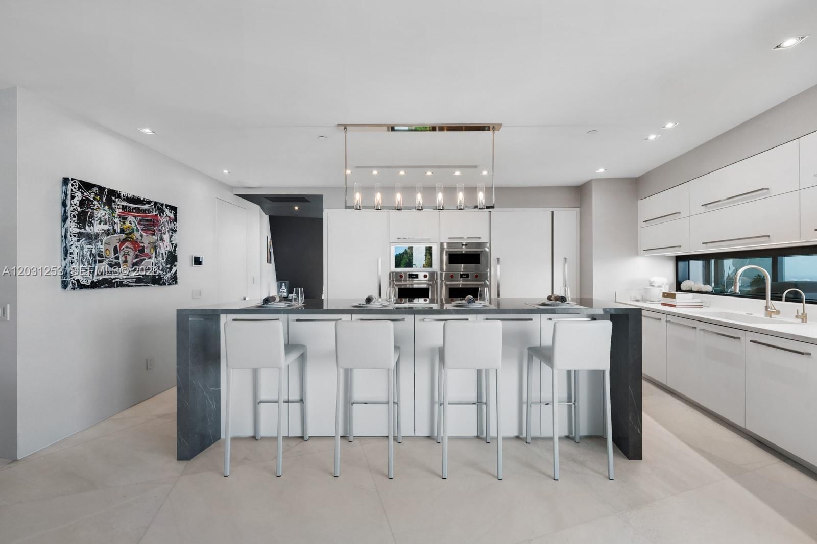 Real estate property located at 18555 Collins Ave #4405, Miami-dade, 18555 Collins Avenue Cond, Sunny Isles Beach, FL
