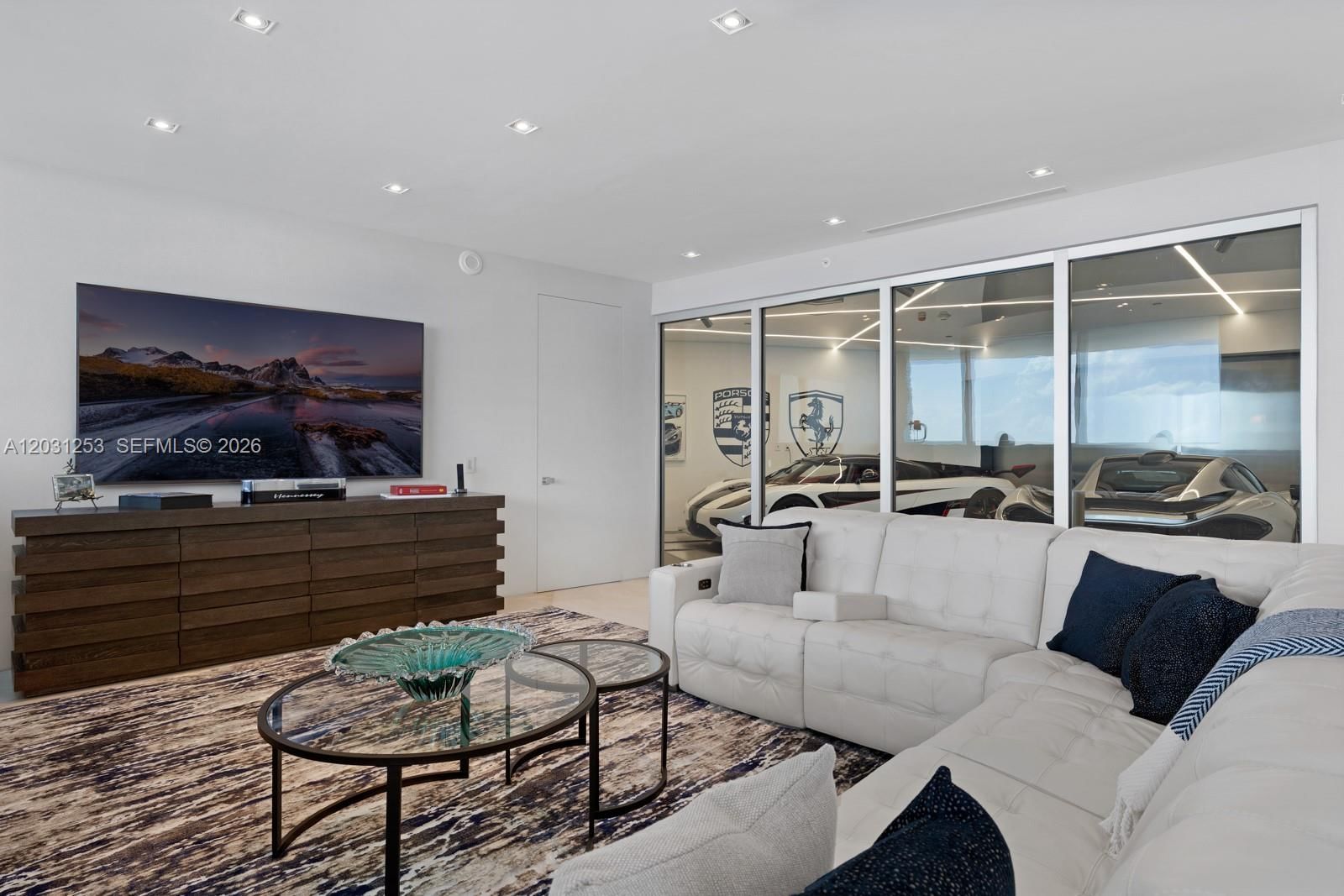 Real estate property located at 18555 Collins Ave #4405, Miami-dade, 18555 Collins Avenue Cond, Sunny Isles Beach, FL