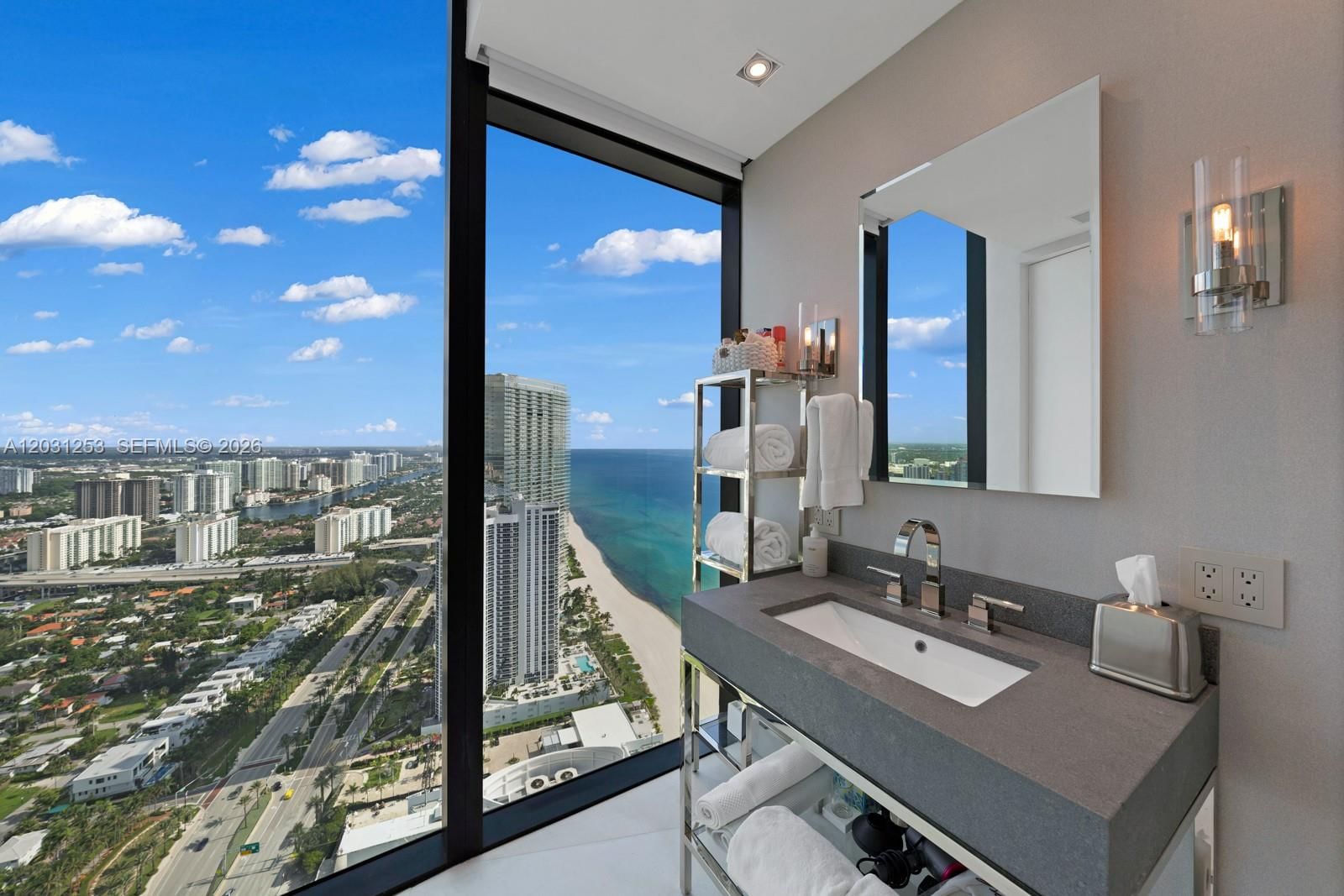 Real estate property located at 18555 Collins Ave #4405, Miami-dade, 18555 Collins Avenue Cond, Sunny Isles Beach, FL